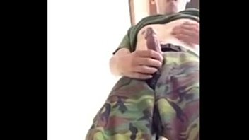 Preview 1 of Teens Nylon Tease - BỘ ĐỘI VIỆT NAM C&Oacute_ KHẨU S&Uacute_NG AK TO QU&Aacute_,  NHIỀU ĐẠN N&Ecirc_N BẮN T&Ugrave_M LUM
