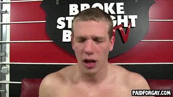 Preview 2 of Porn Bbw Bbw Pics - Straight hunk getting fucked bareback for some cash