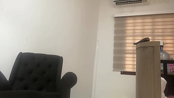 Preview 3 of Mia Khalifa In Car Porn - lycra ajustado de madrastra bbw grabada por camara amateur