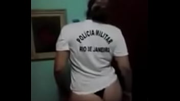 Preview 1 of Angry Granny Double Poked - PM vadia dan&ccedil_ando pararatimbum de calcinha.flv