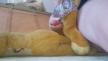 Preview 3 of Desi Hindi Bf 3gp Download - Cumming on Simba