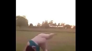 Preview 3 of Xxx Stuebchen - Big girl doin cartwheel