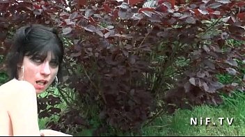 Preview 4 of Vagina Zun Hen - Amateur french maturewith small tits anal pounded outdoor on a sofa