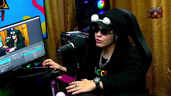 Preview 3 of Jav Sexy Hot - A Carioca amou o Pau do apresentador do Podcast,  queria colocar o plug no cuzinho - Didy Reis - Podcast P&aacute_pum no Barraco! Completo no Sheer RED