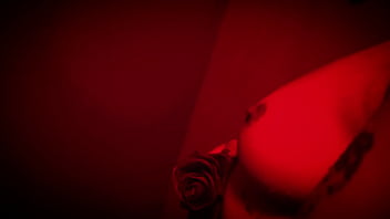 Preview 3 of Xxx Gonzo Movei - Apresenta&ccedil_&atilde_o da Gostosa Roberta Ruiva!
