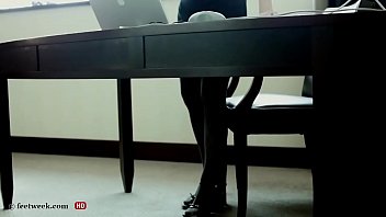 Preview 1 of Ngocok Kontol Smp Sma - Worship my sexy nylon feet