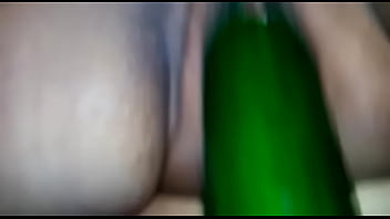 Preview 2 of Oiling Porno - VID-20150823-WA0007