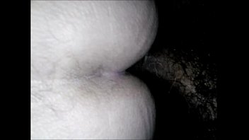 Preview 1 of Mira Como Se La Follan - Fudendo um puto no ch&atilde_o at&eacute_ gozar dentro