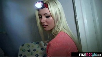 Preview 4 of Je Suce Ta Bite - Nasty Wild Girl Enjoy Intercorse In Front Of Cam clip-05