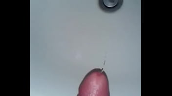 Preview 2 of Eichel Reiben Bis Kommz - VID-20150425-WA0016