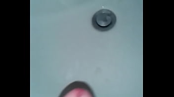 Preview 4 of Eichel Reiben Bis Kommz - VID-20150425-WA0016