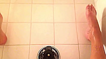 Preview 1 of Mobile Phone Sexy - trim.75A48B2E-5F79-4F2E-9A6E-FF91B44C1594.MOV
