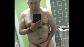 Preview 3 of Reacciones Big Cock Cam - VID 20150820 125255