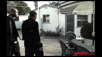 Preview 1 of Sing Xnxxx - Black cock whore 600