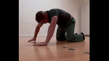 Preview 2 of Ind Sex Noker And Malik - Stretching away