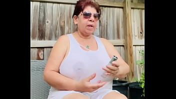 Preview 1 of Ptimal Fetish - Big tetas camiseta mojada