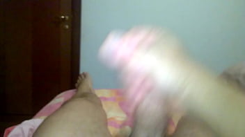 Preview 2 of Nude Male Bodybuilder - la mia sborrata pensando a mia cognata