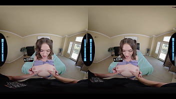 Preview 1 of Racheal Ryan12 - &quot_Do I Give Better Head Than Your Girlfriend?&quot_ Finally Fucking Stepsis in VR
