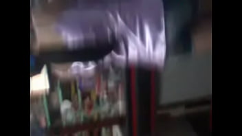 Preview 4 of Xvkwgdxly - Gostosa na fila do mercado