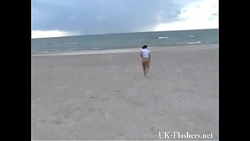 Preview 4 of Large Cock Petite Husband Porn - Beach babe Crystel Lei pissing pants and masturbating by the sea with naughty br