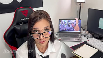 Preview 1 of Xxx Kareena5 - Vazou... aluna fode professora para melhorar nota
