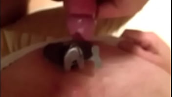 Preview 3 of South Heroin Sex - Hole full of piss