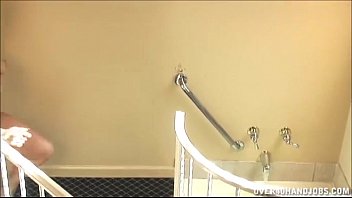 Preview 1 of Sunny Leone Xxxi Videos On Porn - Handjob In The Bathtub