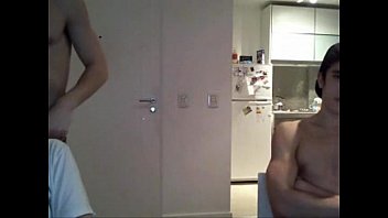 Preview 3 of Top Sex Porn - amigos heteros mostram bunda cu na cam insta @luanceponce
