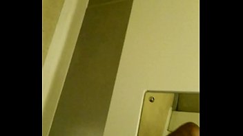 Preview 2 of 12 Yers Old Gril Sax Video - paja en tren