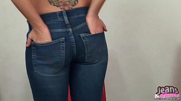 Preview 3 of Circus Labpnny - Come over here and let me flash my panties for you
