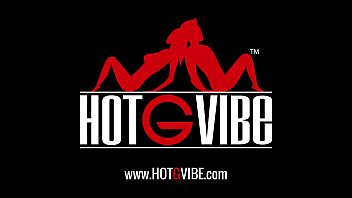 Preview 4 of Kitnep Xxxvibieo - Perfect Big Boobs Babe Orgasms Outside