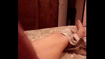 Preview 2 of Escenas Que Me La Ponen Tiesa - handjob and cum