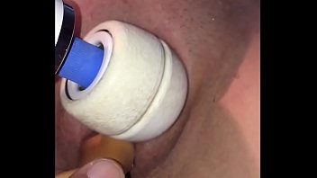 Preview 3 of Karley Gret - Mi mujer con clitoris succionado exitada dildo y vibrador