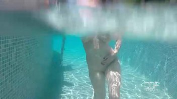 Preview 3 of Seachjenny Jinx - Natural Tits Superstar unleashes tits in the Pool