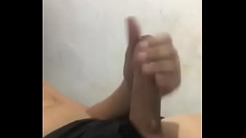 Preview 2 of Xxxvidoj Is I - DEITADINHO COM A PIROCA NA M&Atilde_O