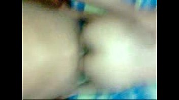 Preview 1 of Big Clit Long Nipples - Arremangandole verga su primera vez