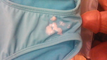 Preview 4 of Anestheisa - Cumming On. 19 year old bathing suit