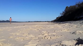 Preview 1 of Facking And Girl Blood - Bentwad wank at the beach
