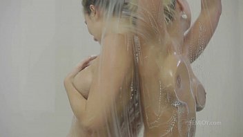 Preview 4 of Oriya Rai Porn Video - Intimate showers compilation