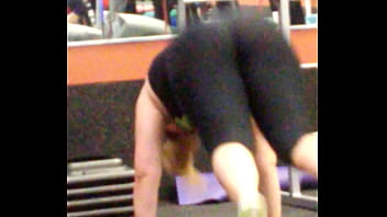 Preview 1 of Cum On Pussy Granny - thick pawg in black leggins that ass jiggales