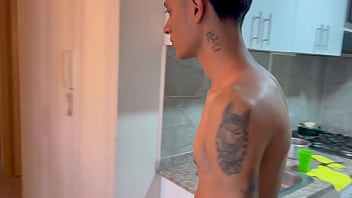 Preview 1 of Hindi Sudasudi Video - Mi t&iacute_mida hermanastra me sorprende masturb&aacute_ndome con su ropa interior y me la follo duro hasta correrme&nbsp_en&nbsp_su&nbsp_culo.