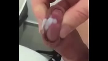 Preview 4 of Kleiderbgel Big Tit - Venida