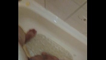 Preview 3 of Xxx Video Dwnlo - una paja en la ducha