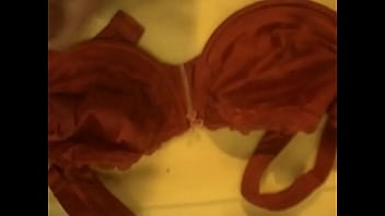 Preview 2 of Xnxx Geril - cum on bra ex girlfriend 2 - red bra