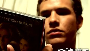 Preview 1 of Kate Upton Porno - Gay teen arabian slave Bruno has a thankless job,  delivering books to