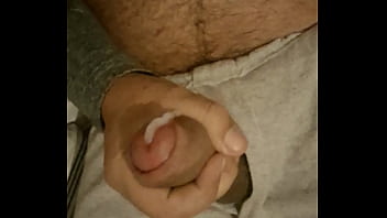 Preview 3 of Busty Blonde Fuckingretro - Paja en casa