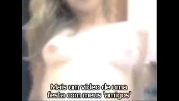 Preview 1 of Toilet Club - Fazendo sexo com a loira safada