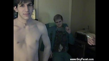 Preview 3 of Full Sex Bhos Sanny Leone - Bodybuilder cums inside gay Try as they might,  the fellows can&#039_t
