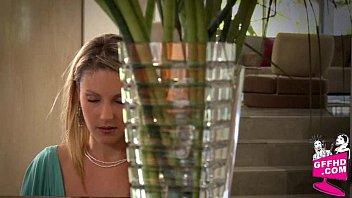 Preview 2 of Bolivia Porno Mature - Girls enjoying girls 1407