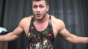 Preview 1 of Smart Fuck Hd - Eat At McDonalds And Still Get Ripped